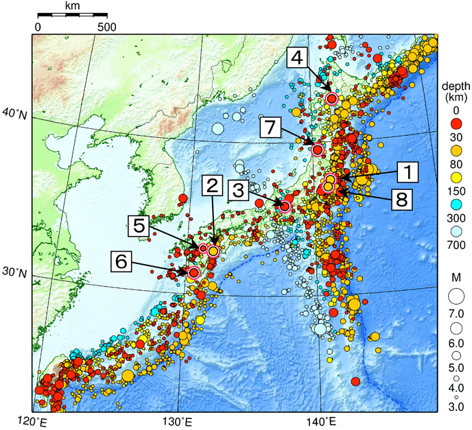 図１　2017年に日本国内及びその周辺で発生したM 3.0以上の地震の震央分布地形データは米国国立地球物理データセンターのETOPO1を使用している。